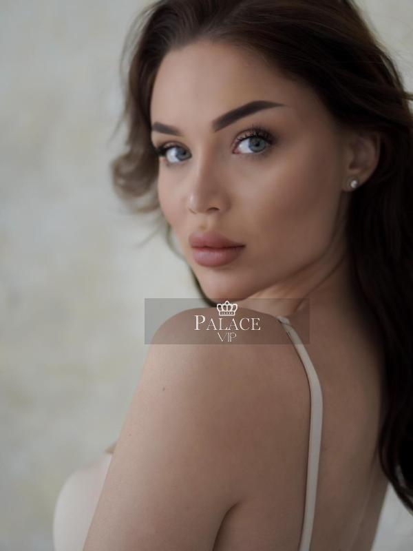 Serena, Outcall Only, Russian Escort