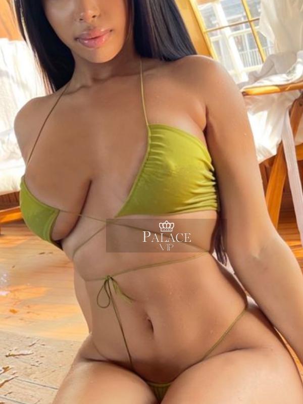 Shayna, Outcall Only, French Escort