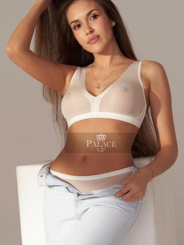 Yelena, Knightsbridge, Russian  Escort