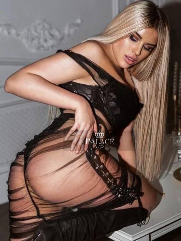 Amaris, Kensington, Russian Escort