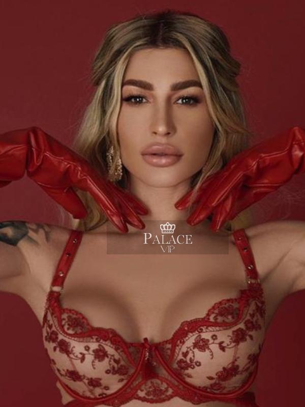 Lorena, South Kensington, Romanian Escort