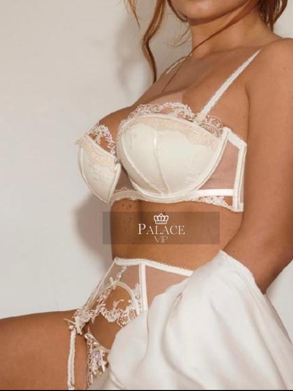 Natalie, Marylebone, Brazilian Escort