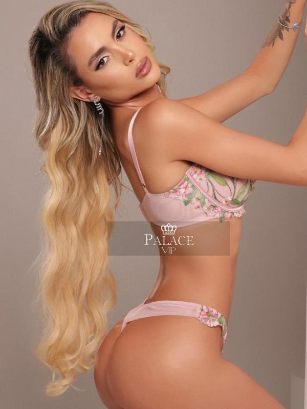 Liz, Gloucester Rd, Brazilian Escort