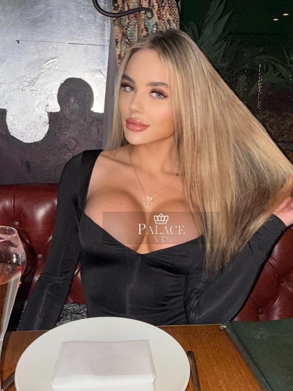 Skylah, South Kensington, Swedish Escort