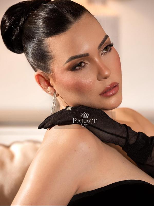 Ana, South Kensington, Brazilian Escort