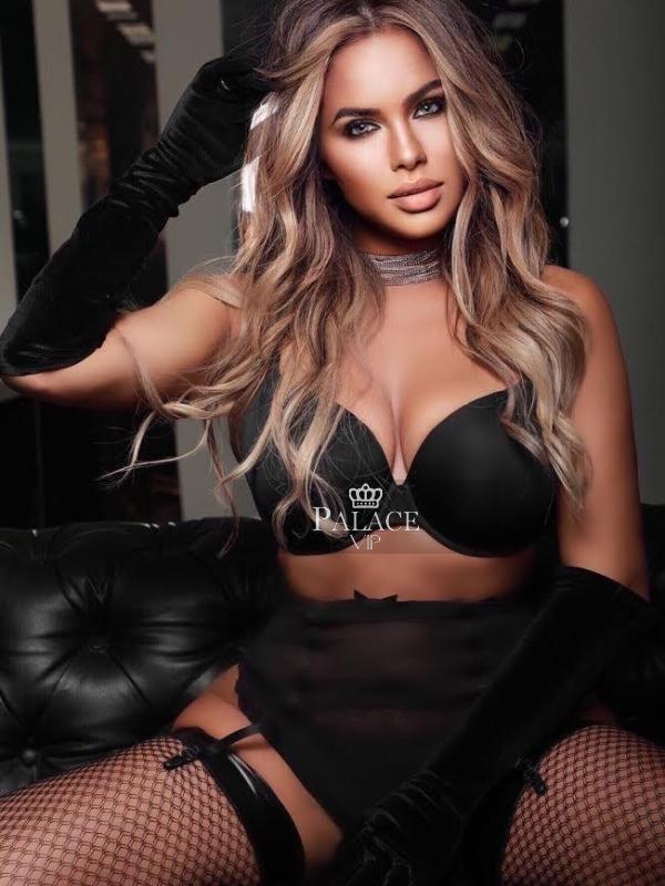 Mika, Marylebone, Brazilian Escort