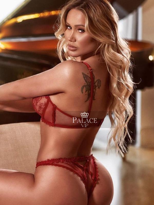 Victoria, South Kensington, Brazilian  Escort