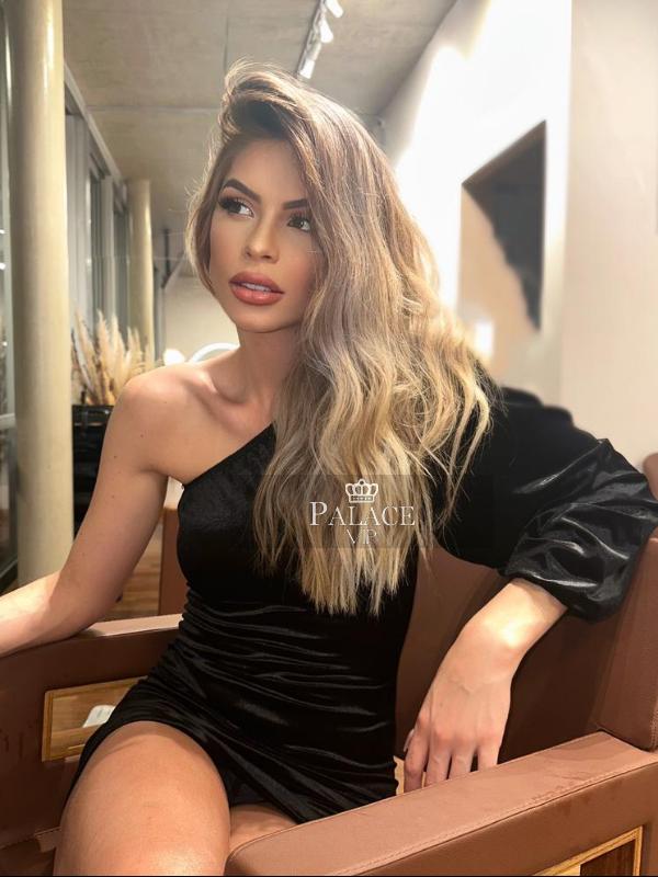 Bruna, Kensington, Brazilian  Escort