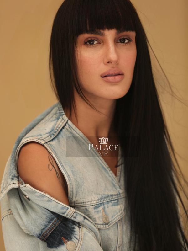 Giovanna, South Kensington, Brazilian Escort