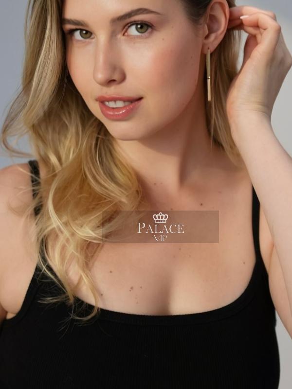 Liza, Outcall Only, Russian Escort