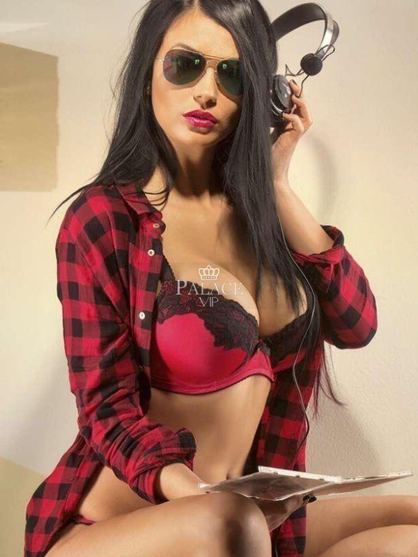 Sara, , Eastern European Escort