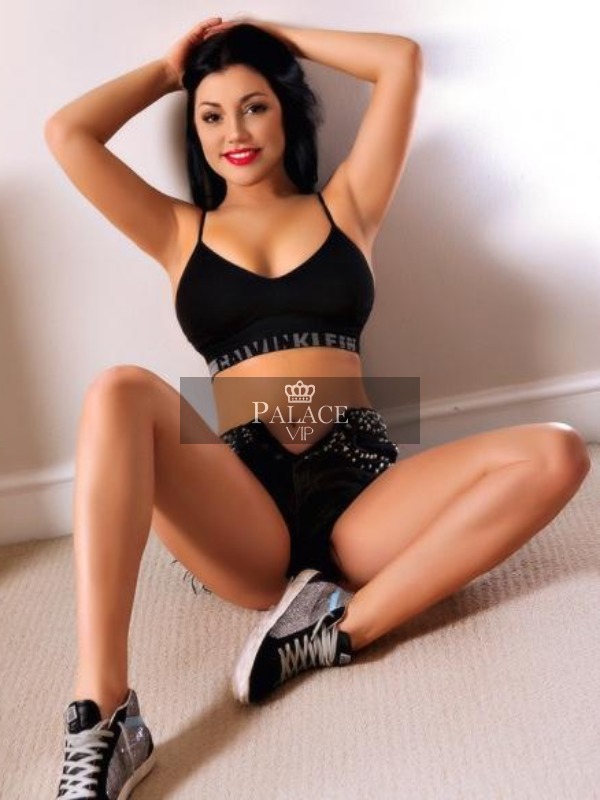 Agnia, , Eastern European Escort