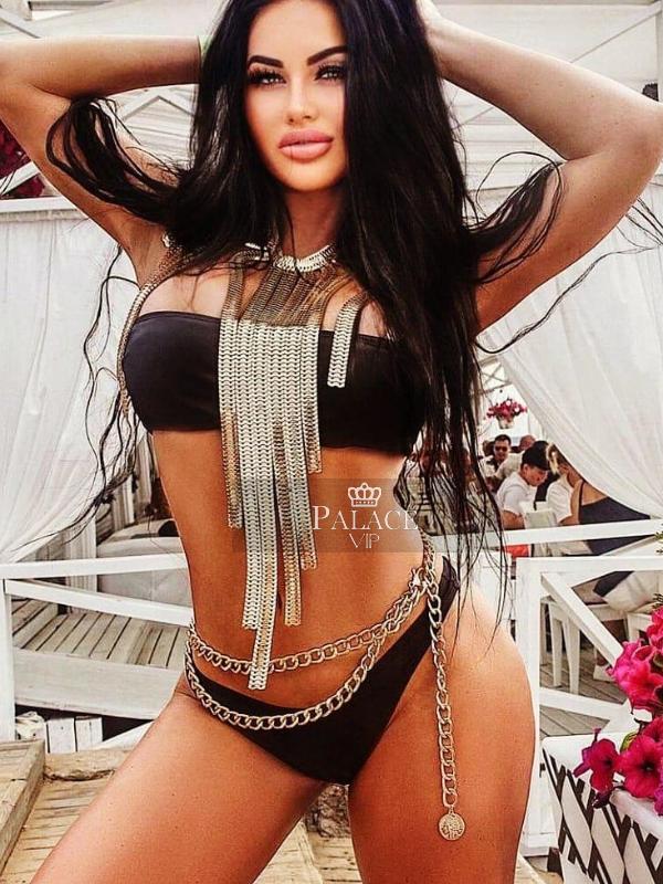 Alora, Kensington, Russian Escort