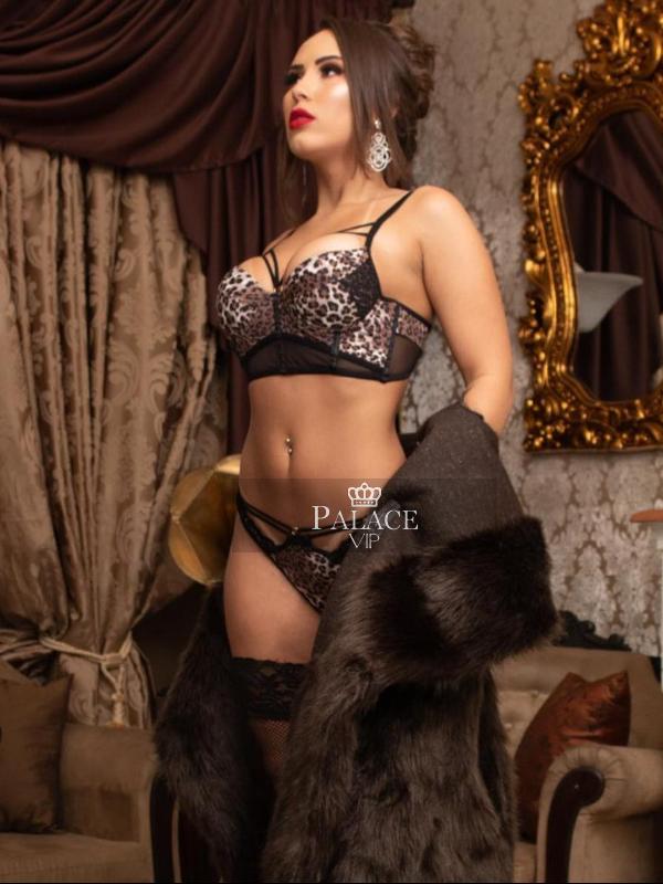 Bianca, Marylebone, Brazilian Escort