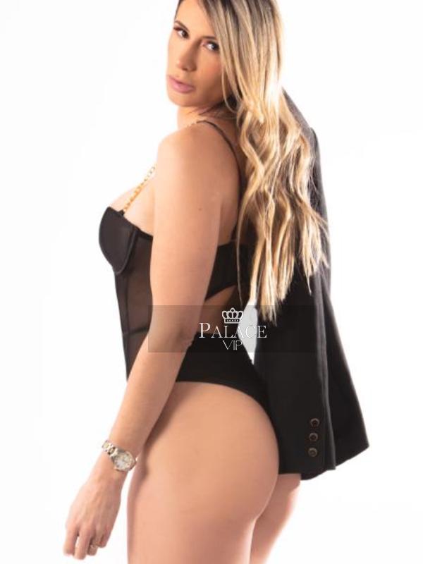 Molly, Kensington, Brazilian  Escort