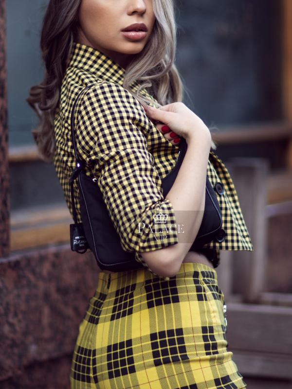 Veronica (23)