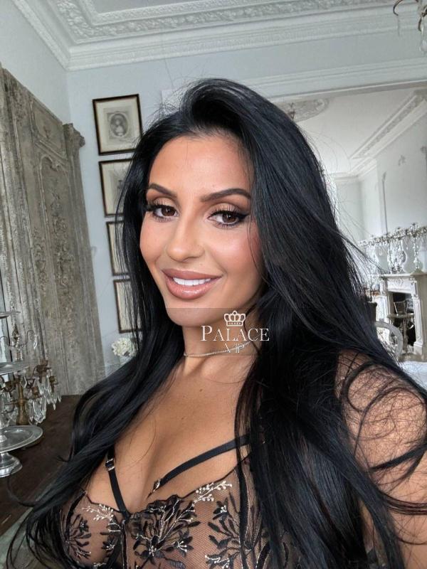 Ally, Gloucester Rd, Turkish  Escort