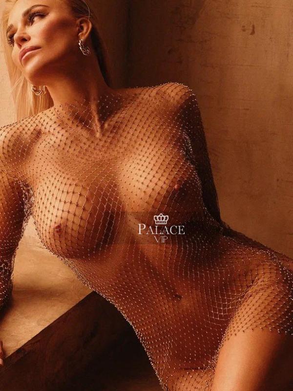 Elvira, Chelsea, Russian Escort