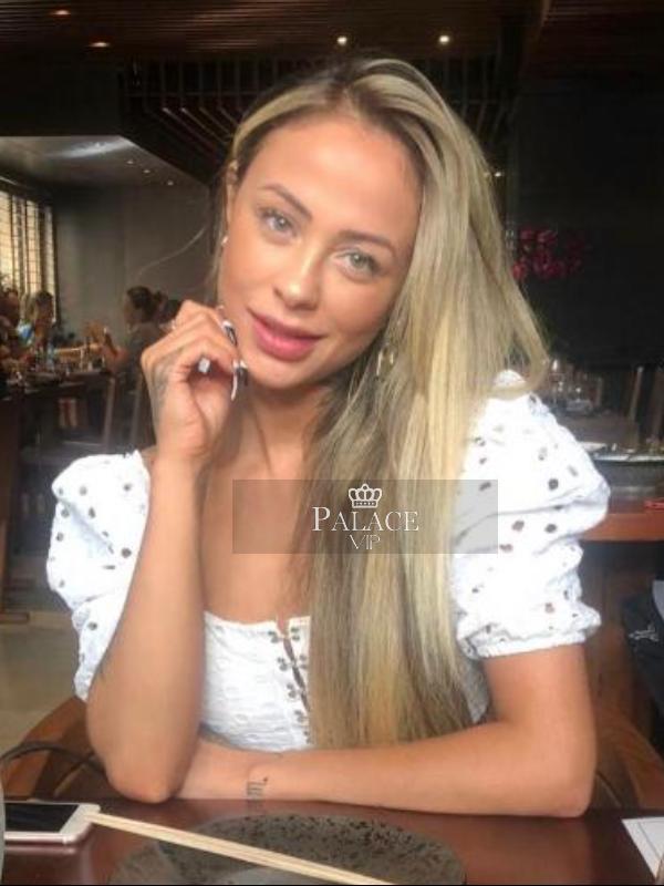 Lauren, Marylebone, Latin Escort