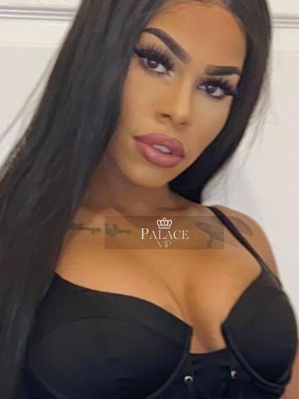 Erika, Outcall Only, English Escort