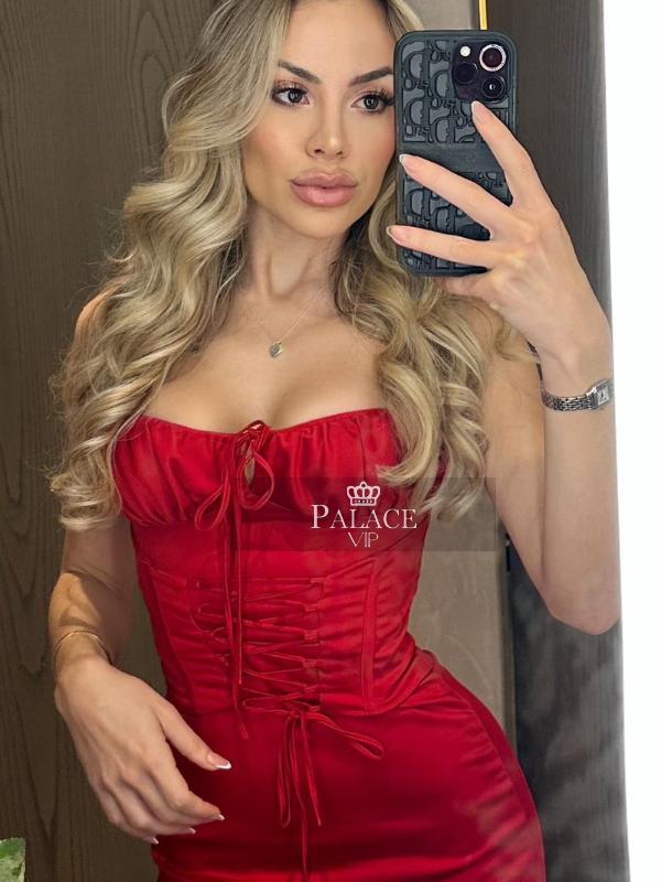 Bella, Earls Court, Spanish Escort