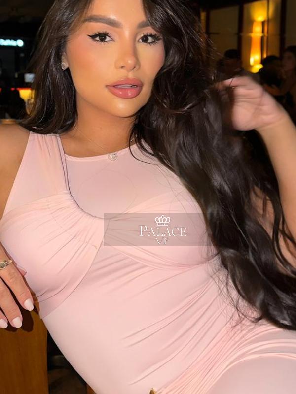 Bella, Kensington, Brazilian Escort