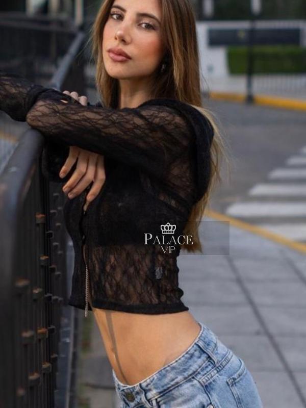 Phoebe, Outcall Only, Italian Escort