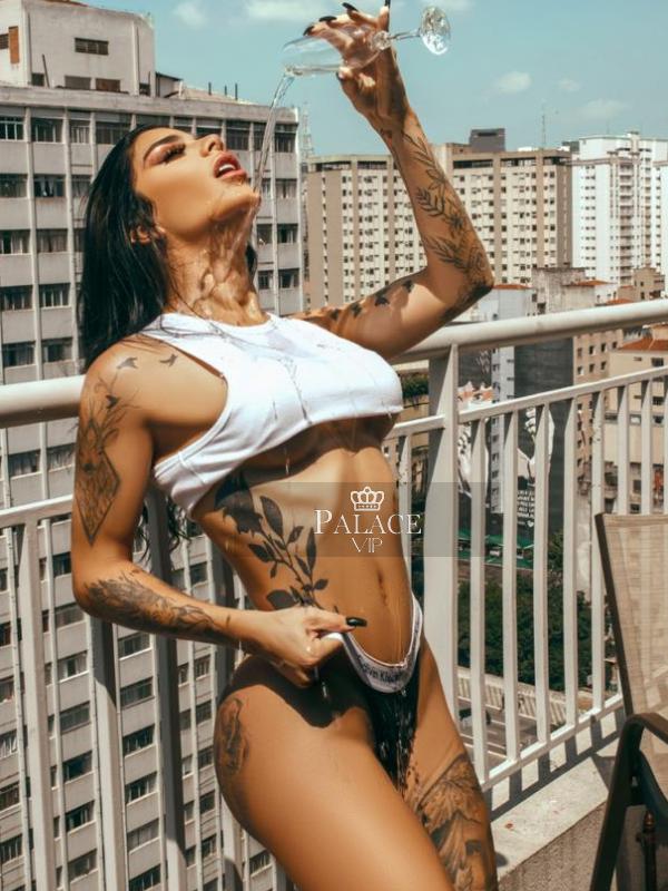 Ivy, Kensington, Brazilian Escort