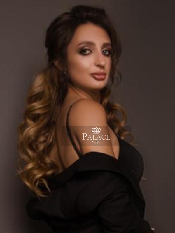 Mila, Chelsea, Russian Escort