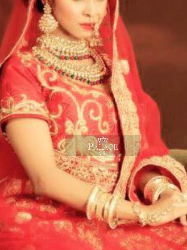 Rosali, Chelsea, British Escort