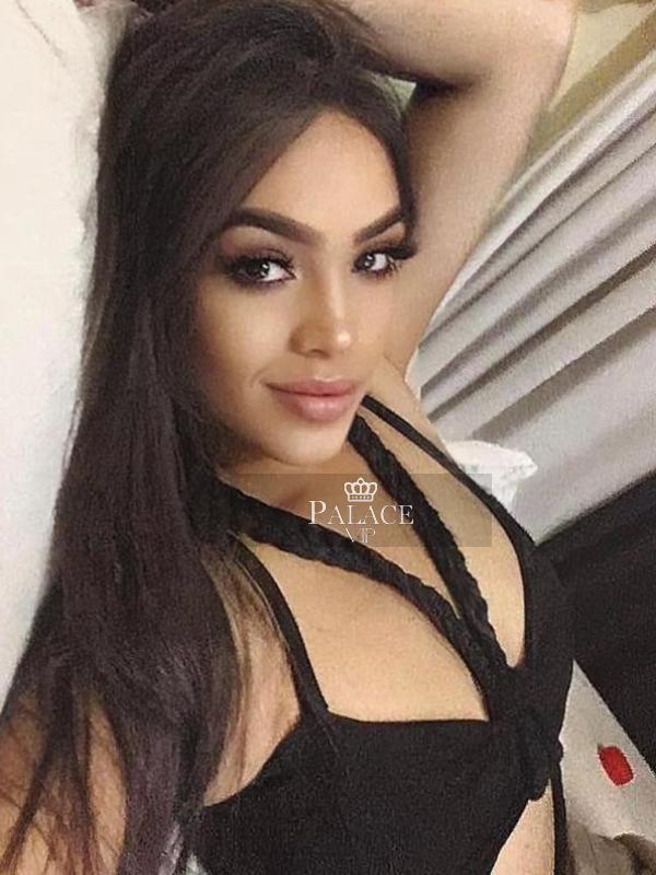 Fauna, Kensington, Brazilian Escort