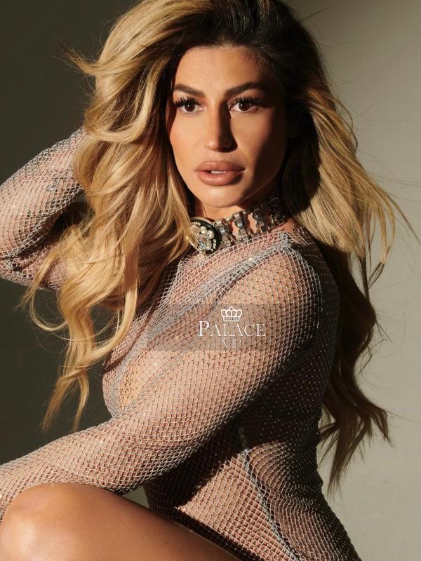 Lorena, Outcall Only, Romanian Escort