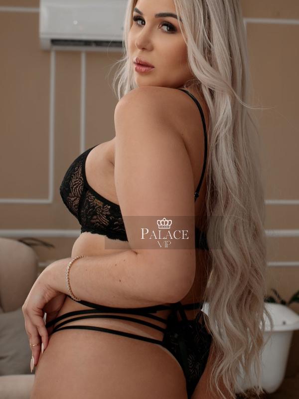 Ana Lu, Outcall Only, Brazilian Escort