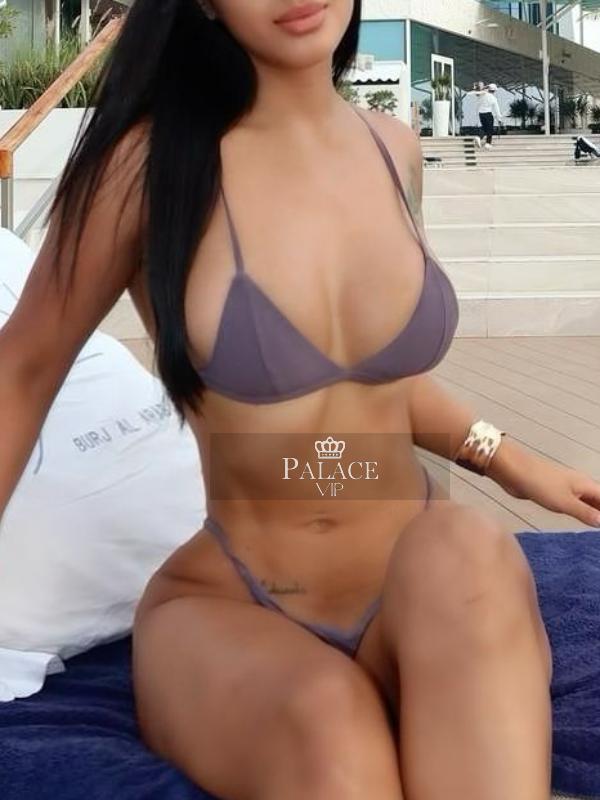 Melanie, , Peruvian  Escort