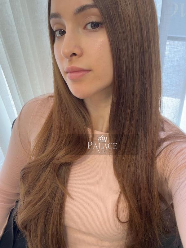 Anastacia, Earls Court, Brazilian Escort