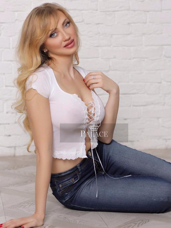 Olly, , Russian Escort