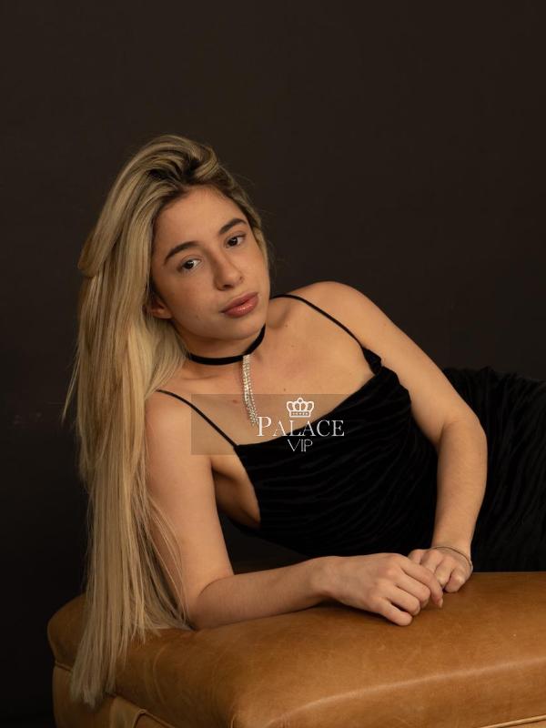 Milla, Knightsbridge, Brazilian  Escort