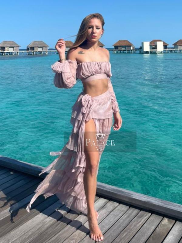 Camila, Chelsea, Latin  Escort