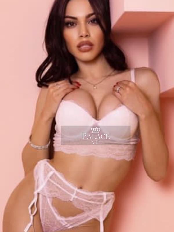 Shana, , Italian  Escort