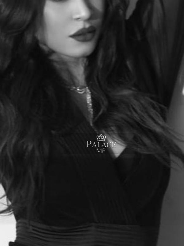 Rosali, Chelsea, British Escort