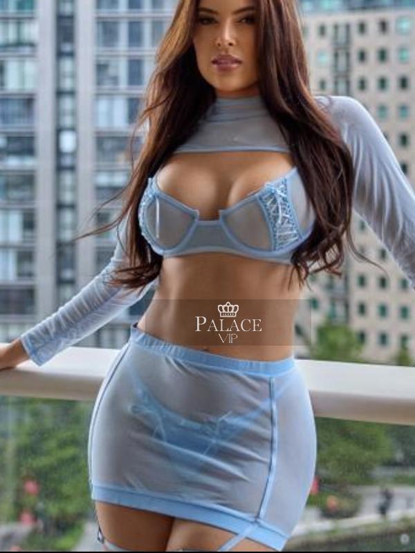 Giovanna, Knightsbridge, Brazilian Escort