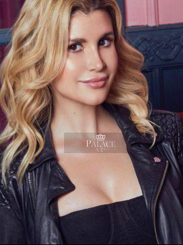 Elizabeth, Kensington, Russian Escort