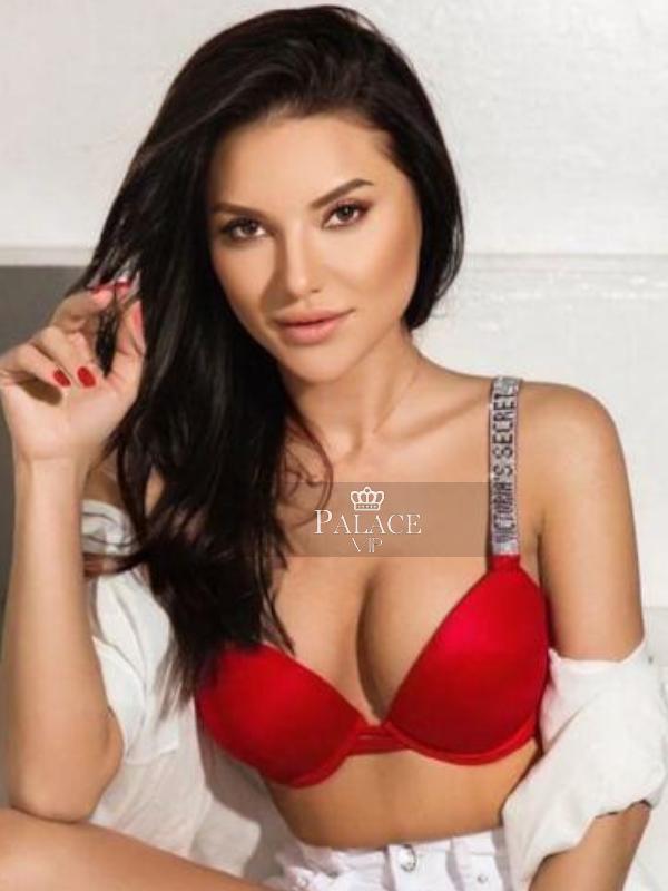 Monro, , Russian Escort