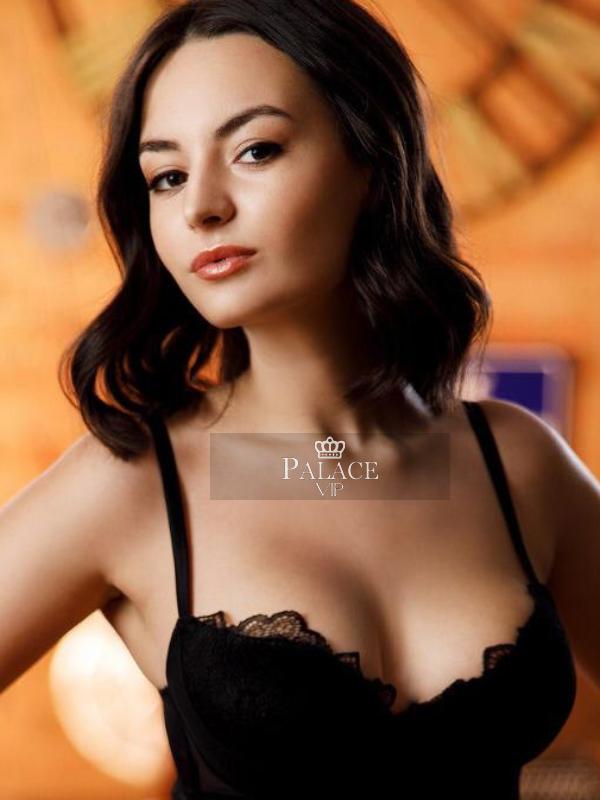 Arya, South Kensington, Eastern European Escort