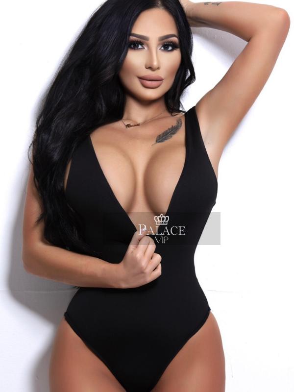 Alya, Kensington, Eastern European Escort