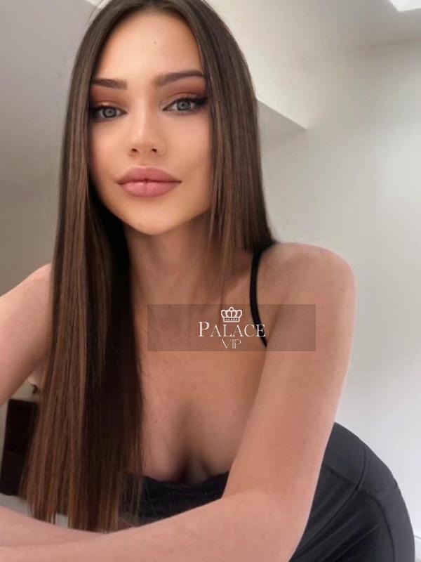 Anya, Mayfair, Russian Escort