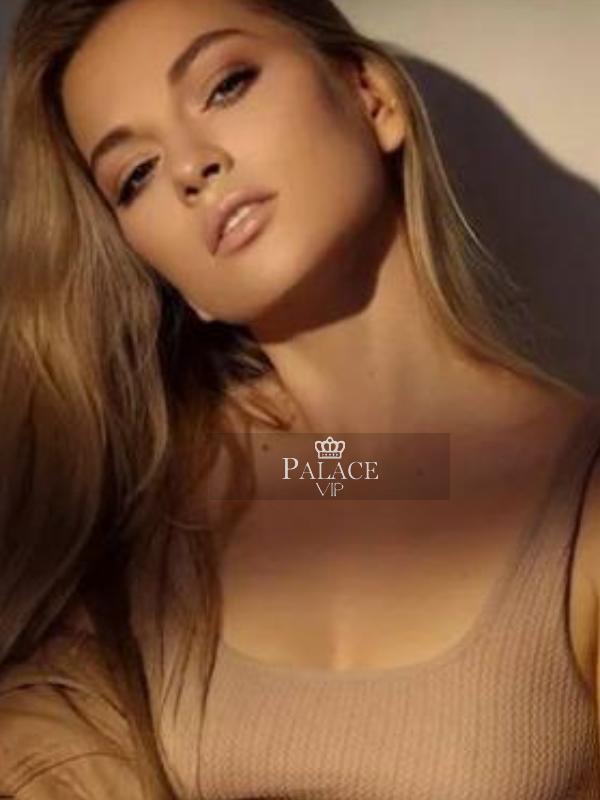 Olga, South Kensington, Russian Escort