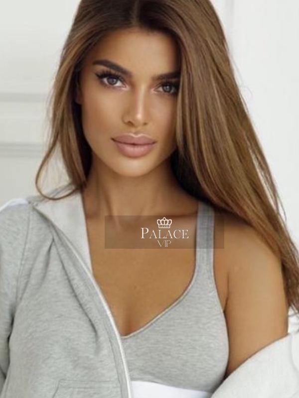 Ulyana, Chelsea, Russian Escort