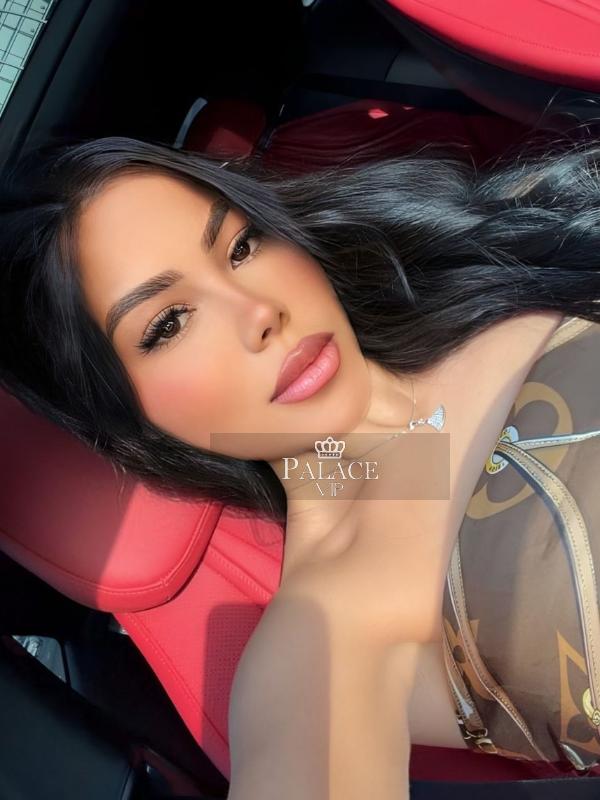 Antonella, South Kensington, Brazilian Escort