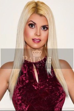 Andreea, Paddington, Italy Escort